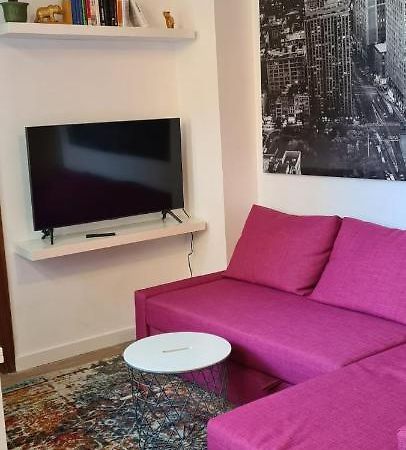 Buedchen Am Rathaus-Parkplatz-Bett Und Schlafcouch-Eg-Netflix- Lägenhet Oberhausen  Exteriör bild